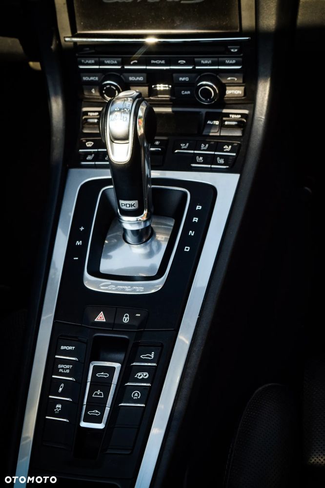 Porsche 911 Carrera S PDK - 13