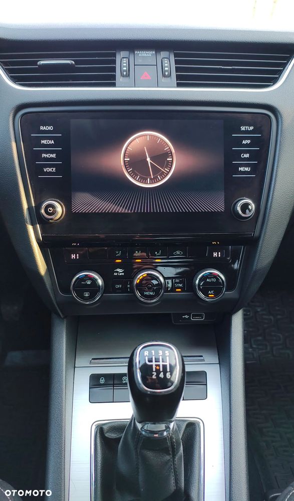 Skoda Octavia 1.5 TSI ACT Ambition - 23