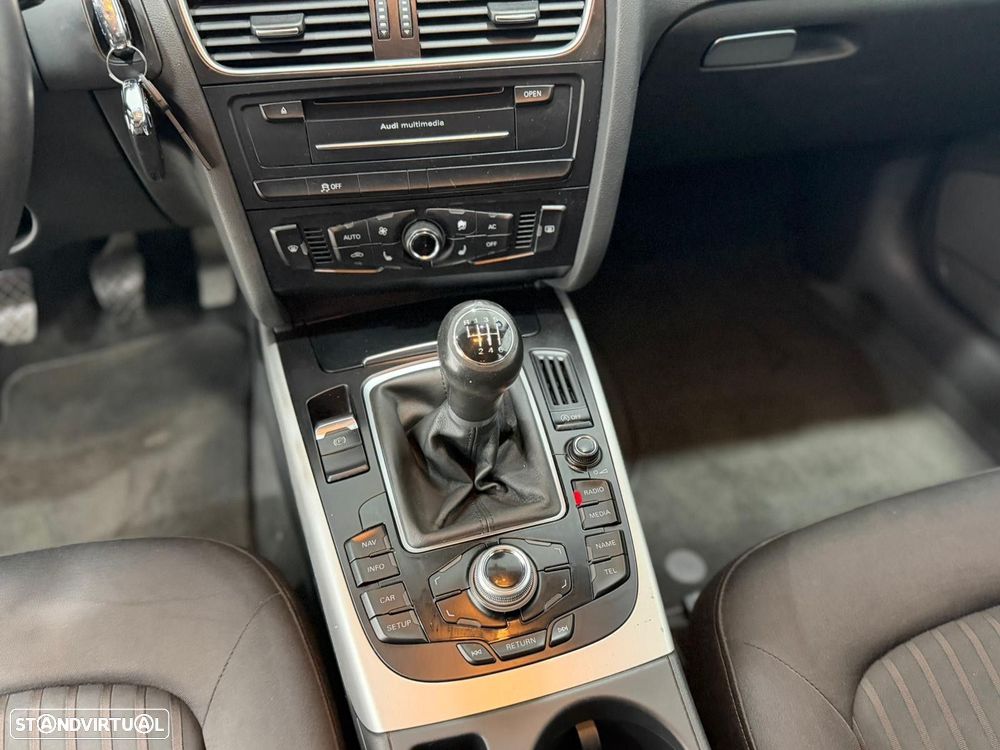 Audi A4 Avant 2.0 TDI Advance - 11
