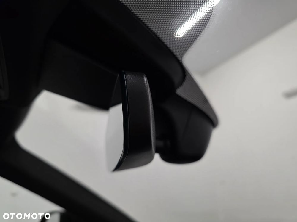 Audi Q5 40 TDI quattro S tronic S line - 28