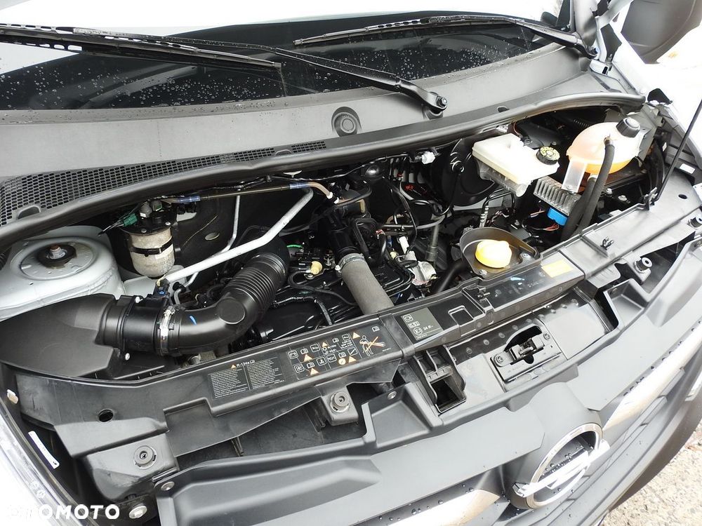 Opel MOVANO PLANDEKA 10 PALET WEBASTO KLIMATYZACJA TEMPOMAT LEDY PNEUMATYKA  165KM - 25