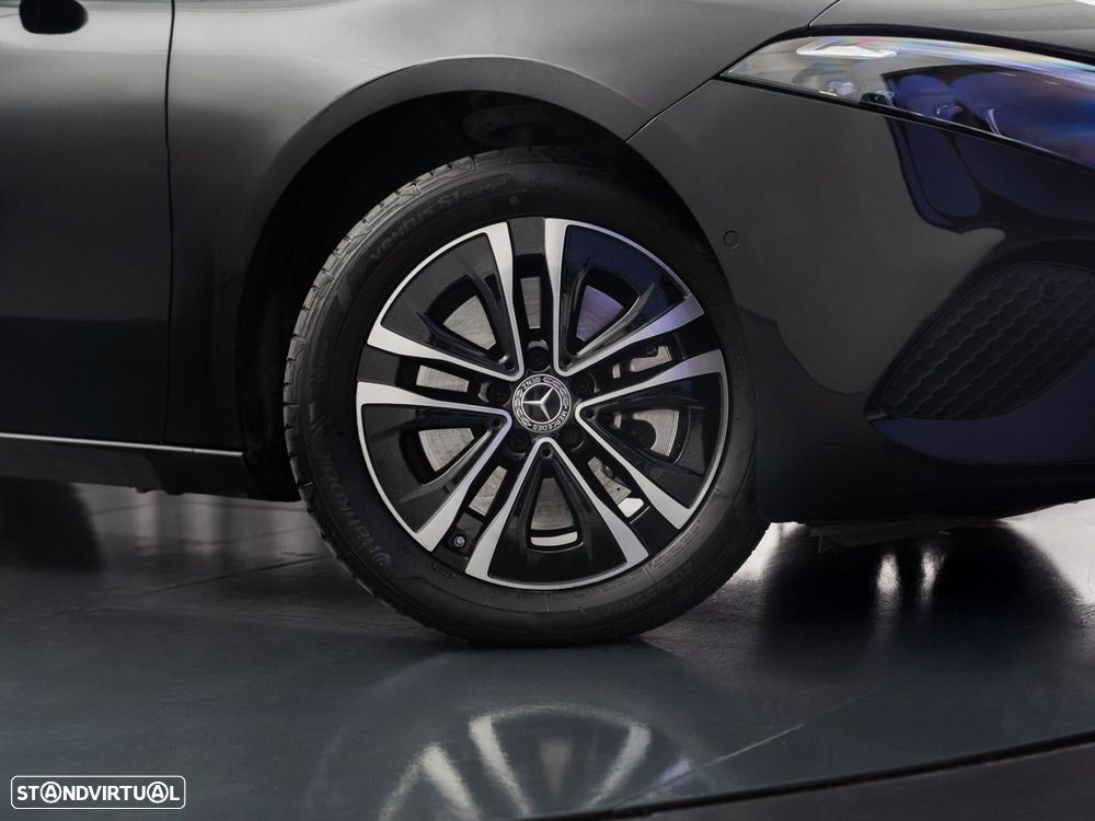 Mercedes-Benz A 250 e - 13