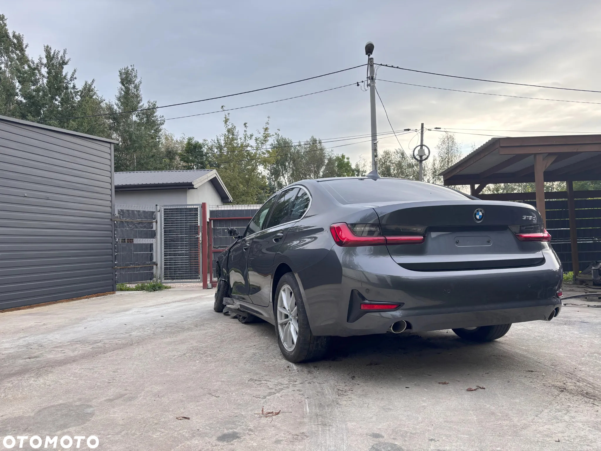 BMW Seria 3 318d - 5