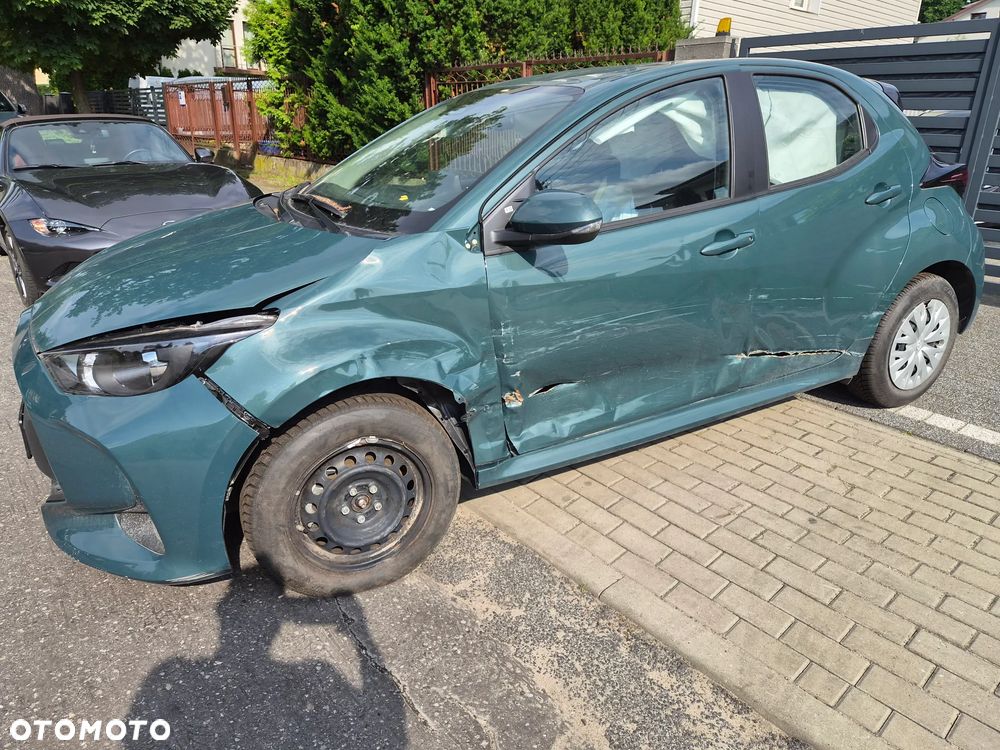 Toyota Yaris - 11