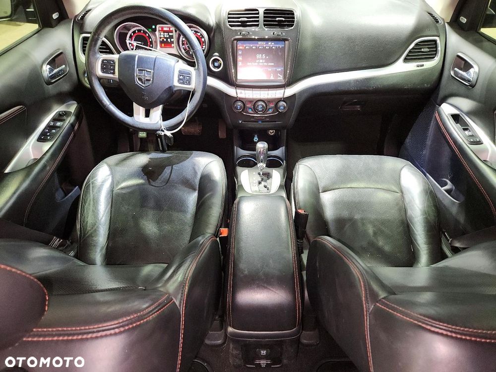 Dodge Journey - 10