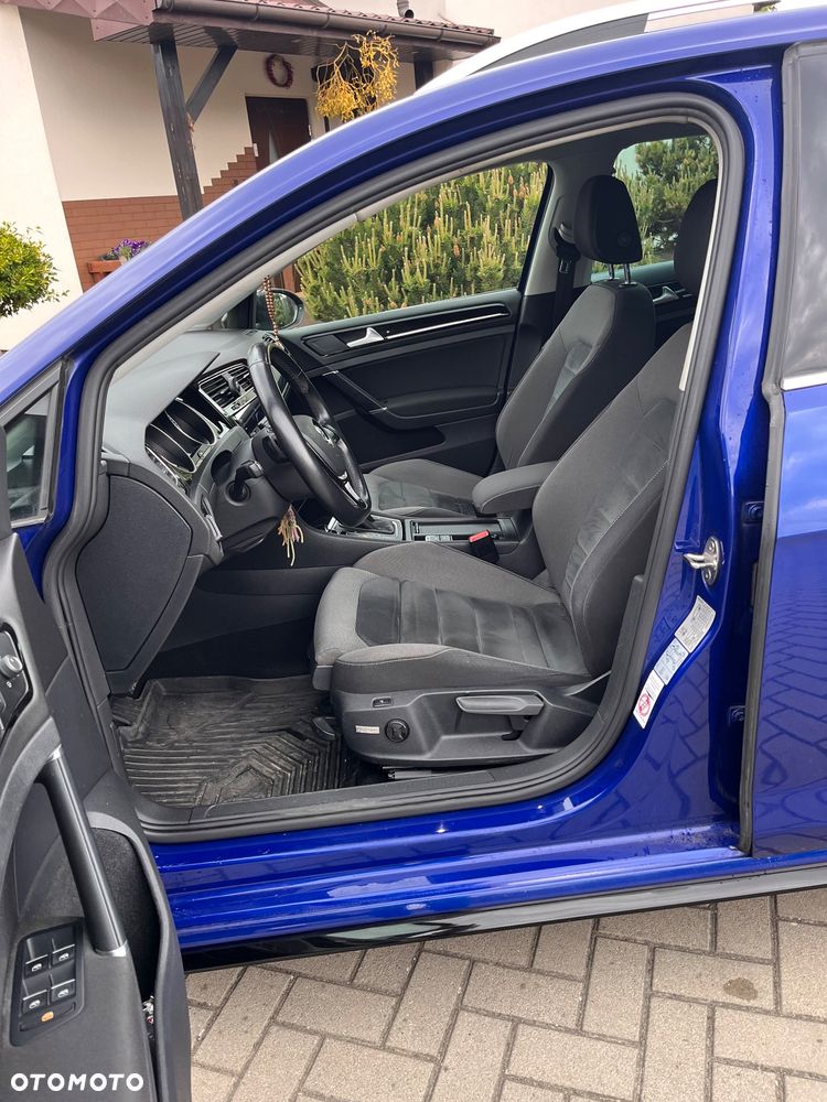 Volkswagen Golf 2.0 TDI R-Line DSG - 7