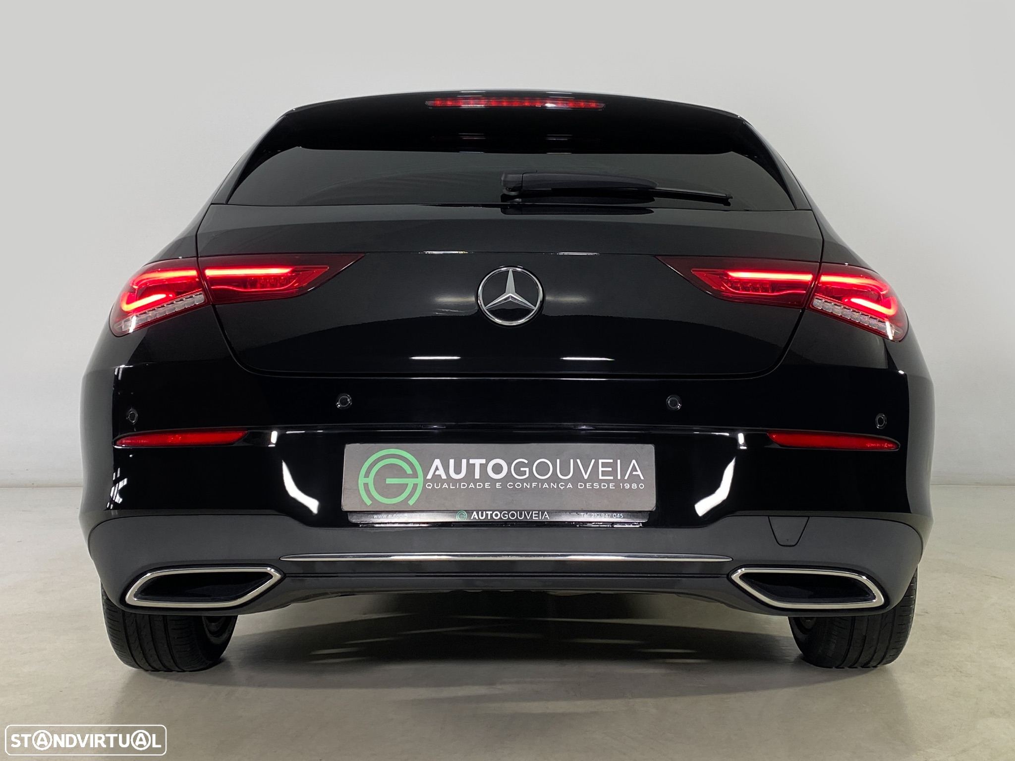 Mercedes-Benz CLA 180 d Shooting Brake Business Solutions Aut. - 2