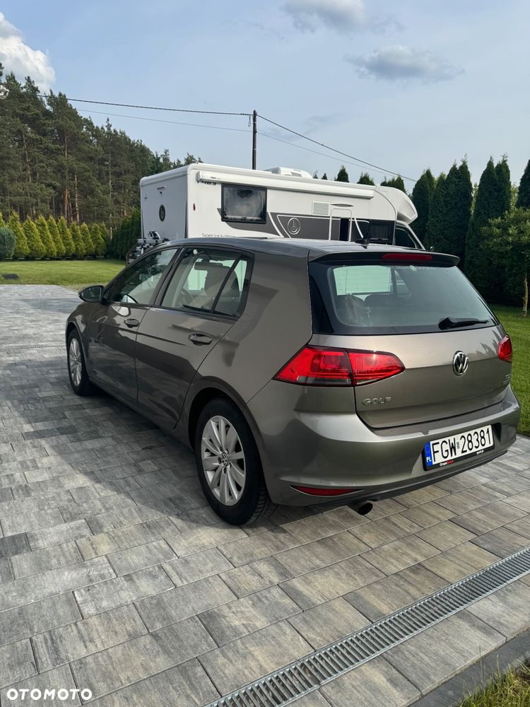 Volkswagen Golf 1.6 TDI BlueMot Comfortline - 2