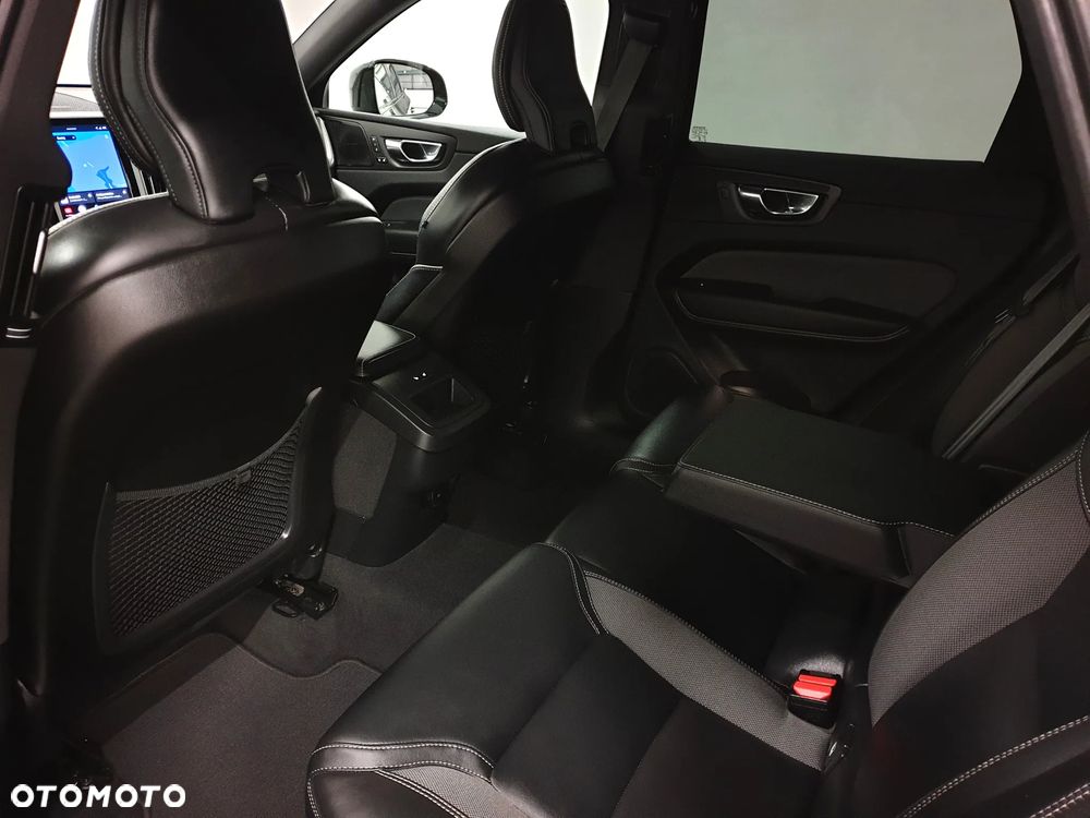 Volvo XC 60 B4 D Geartronic RDesign - 27