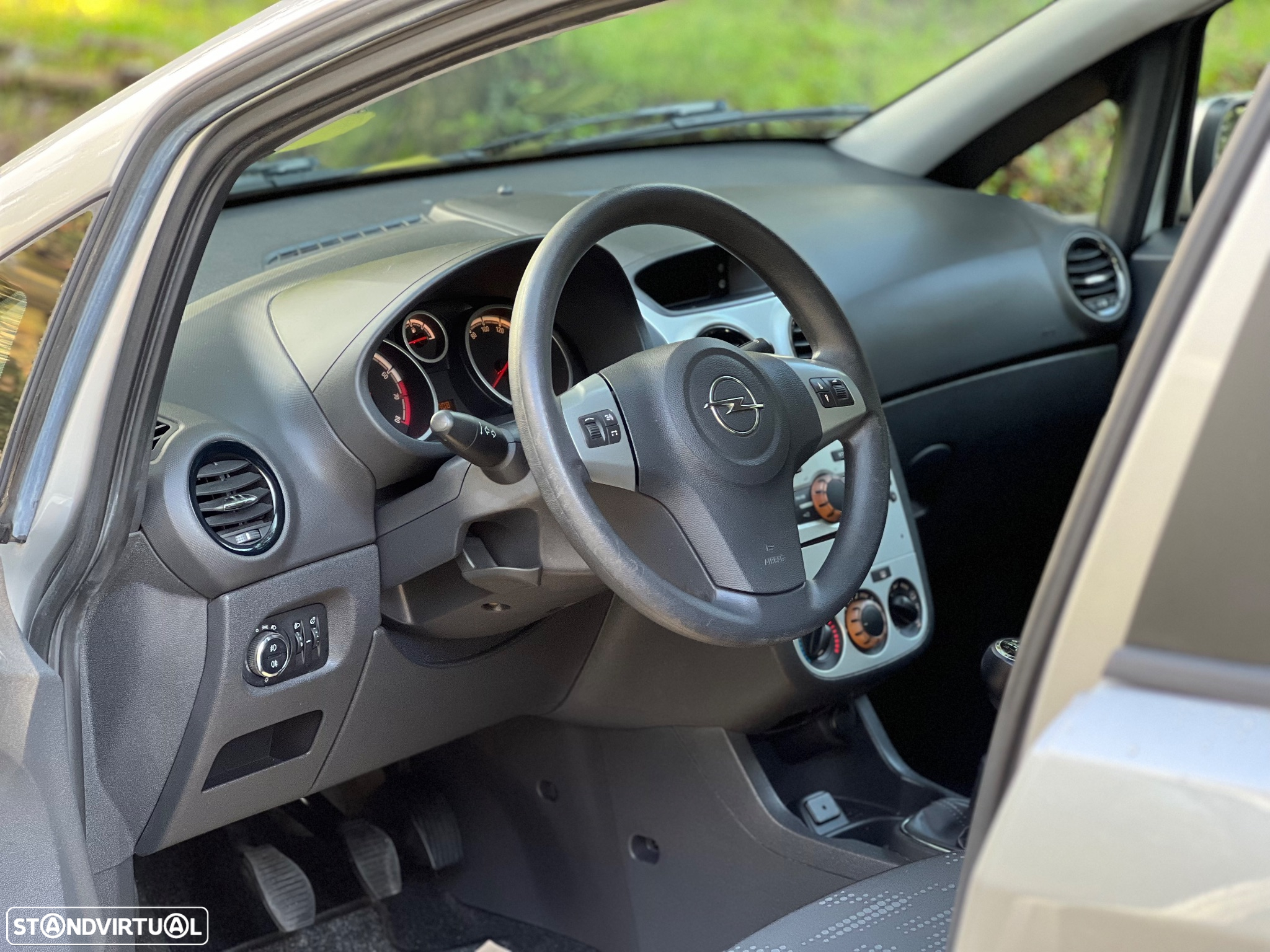 Opel Corsa 1.2 Cosmo - 7