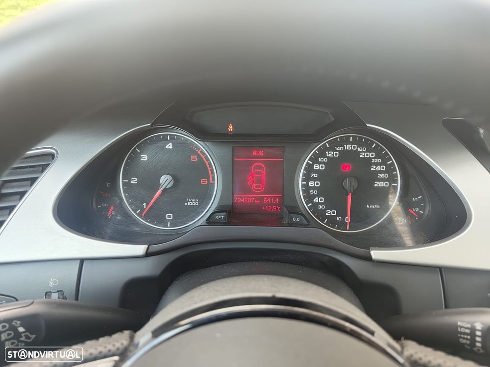 Audi A4 2.0 TDI - 13