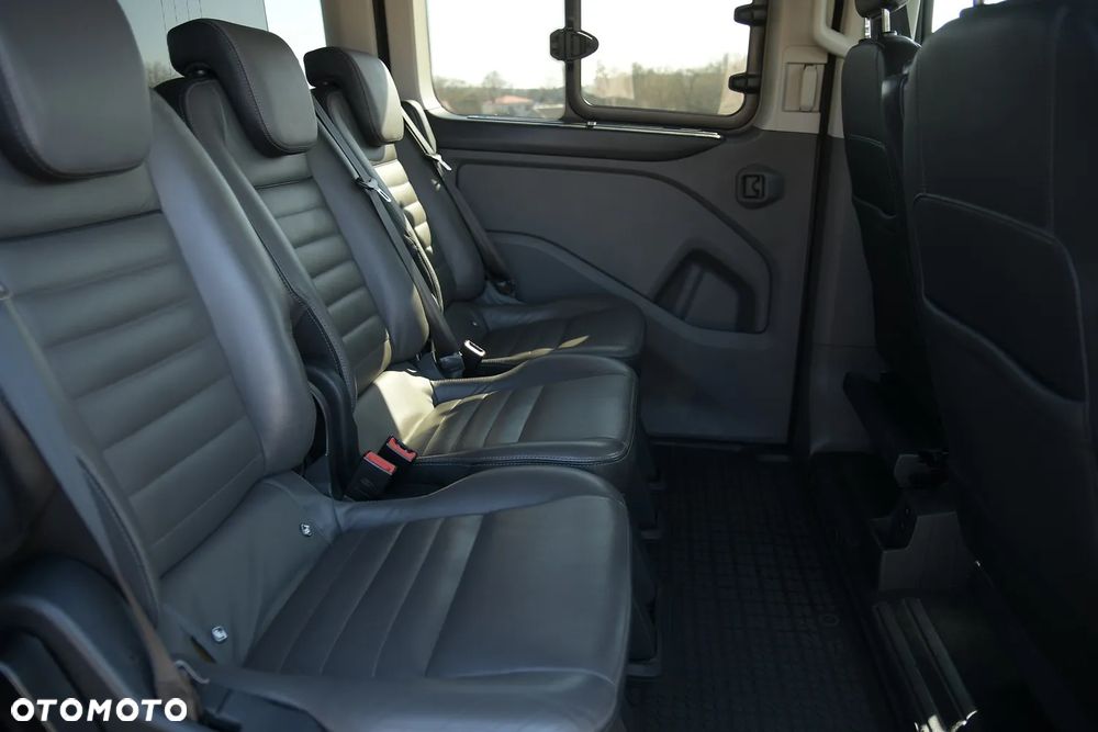 Ford Tourneo Custom 2.0 TDCi L2 Titanium SelectShift - 19