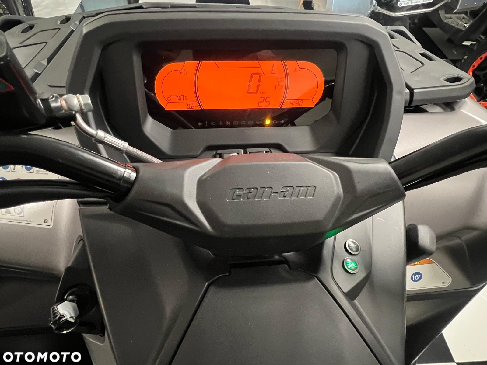 Can-Am Outlander - 9