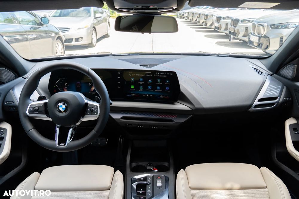 BMW Seria 1 120 AT MHEV - 7