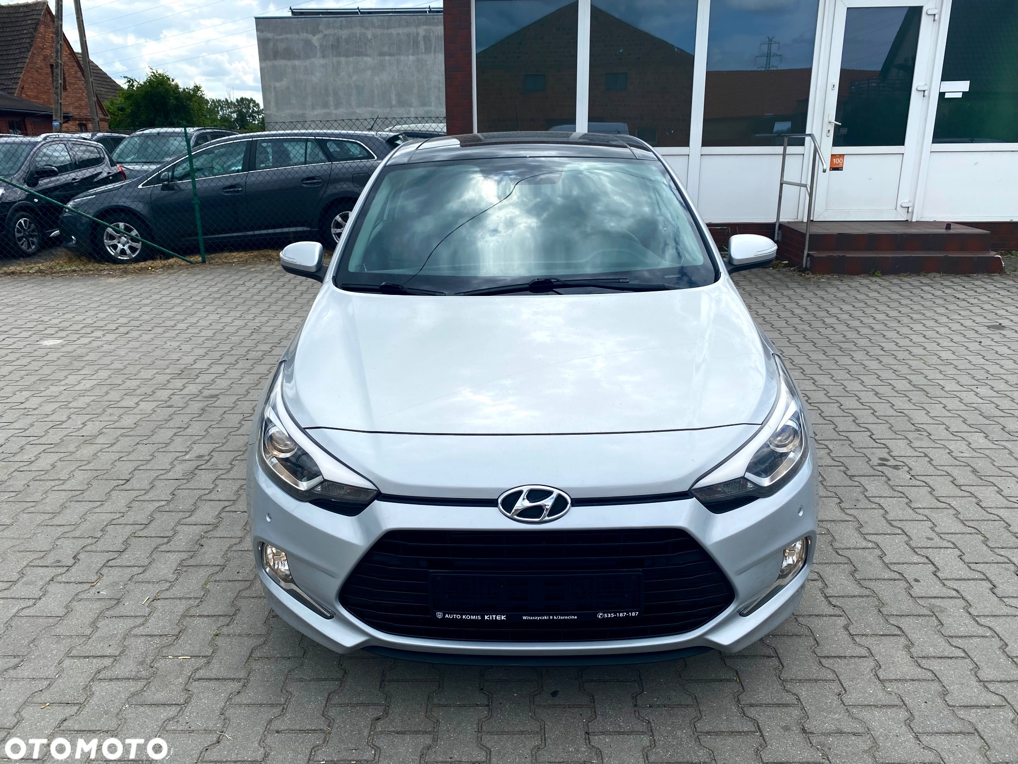 Hyundai i20 - 33