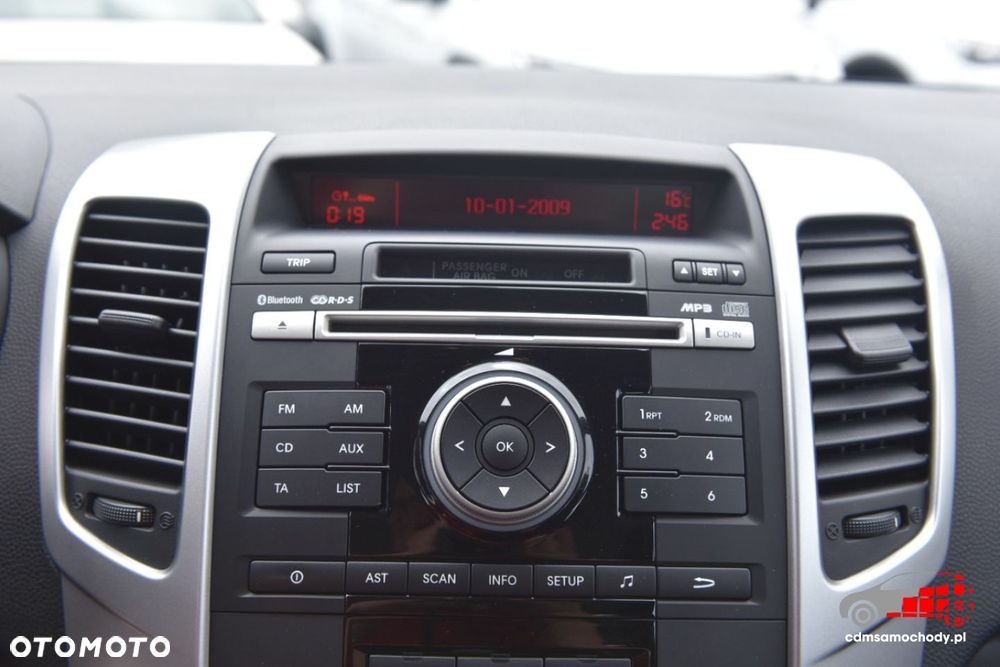 Kia Venga - 25