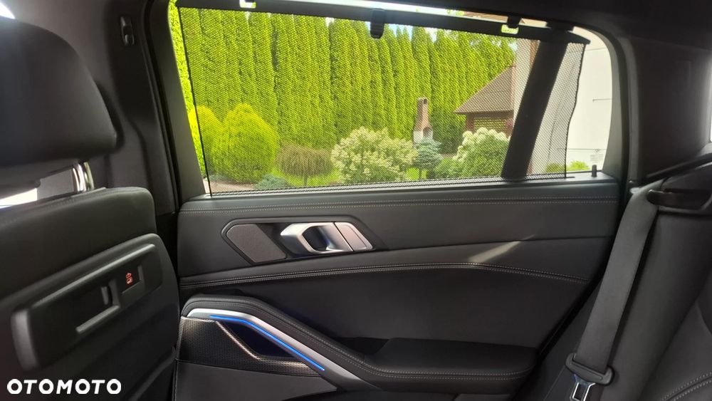 BMW X6 xDrive30d - 18