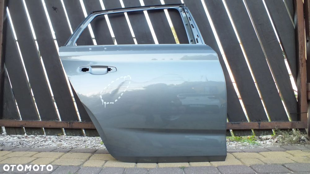 Drzwi tylne prawe Skoda Fabia IV kombi - 1