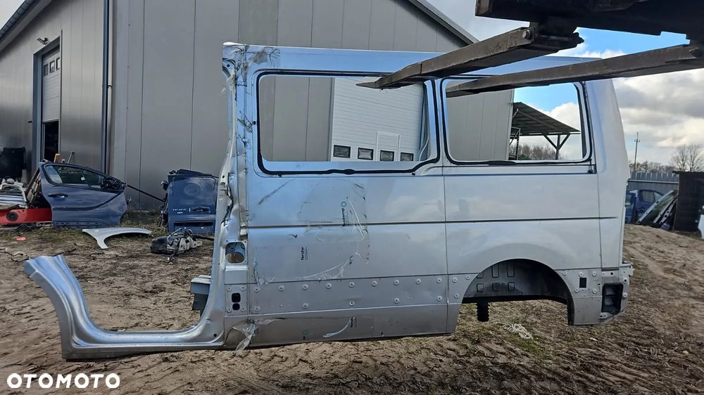 MASTER MOVANO L1H1 bok lewy - 1