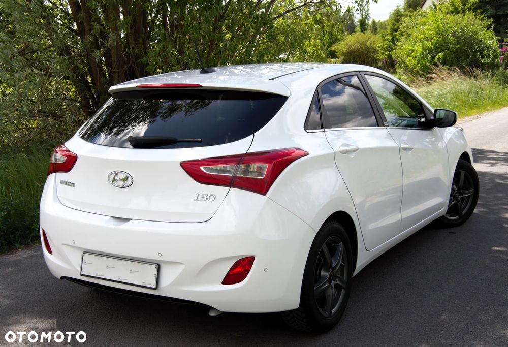 Hyundai i30 blue 1.6 GDI Passion - 7