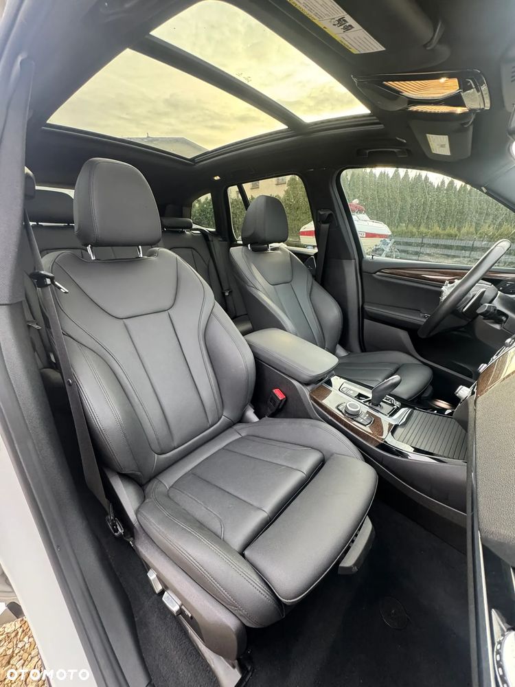 BMW X3 - 22