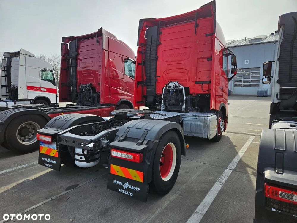 Volvo FH 460 I-SAVE GLOBETROTTER - 4