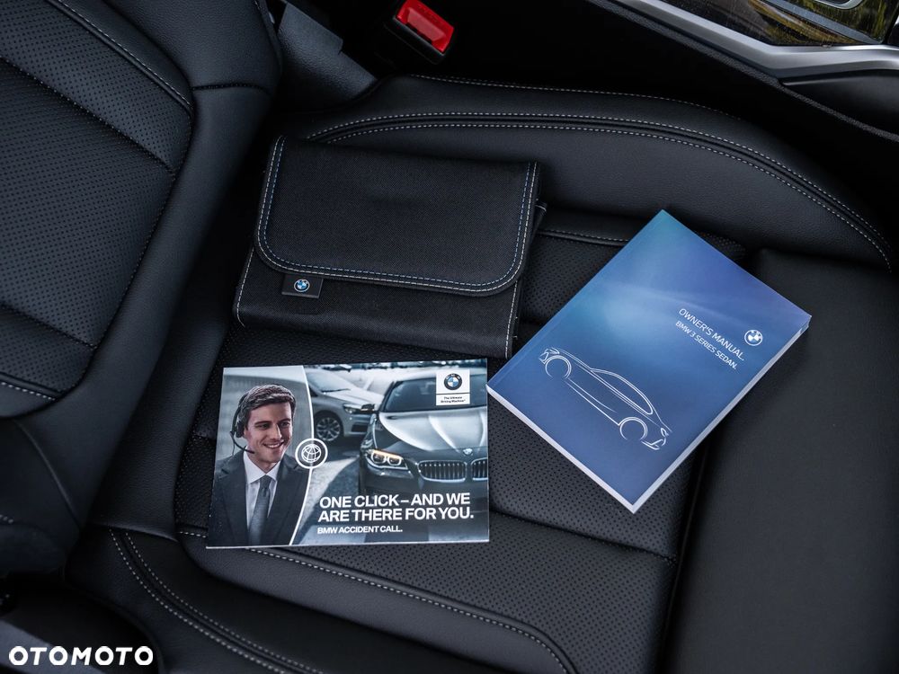 BMW Seria 3 330i xDrive M Sport - 40