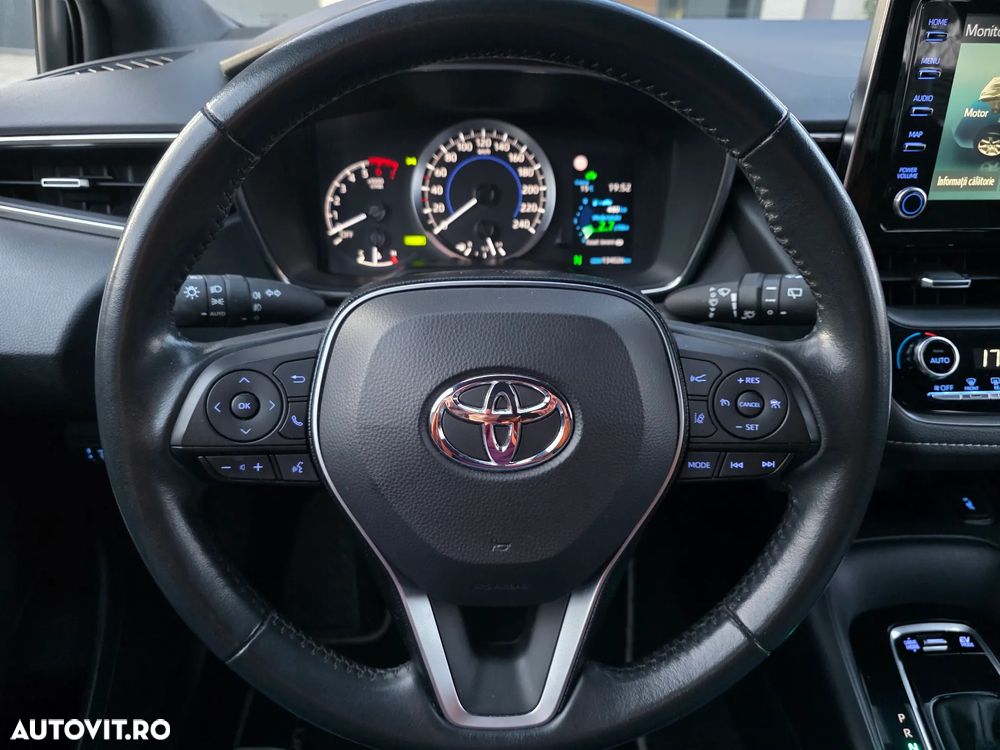 Toyota Corolla 1.8 Business Edition - 29