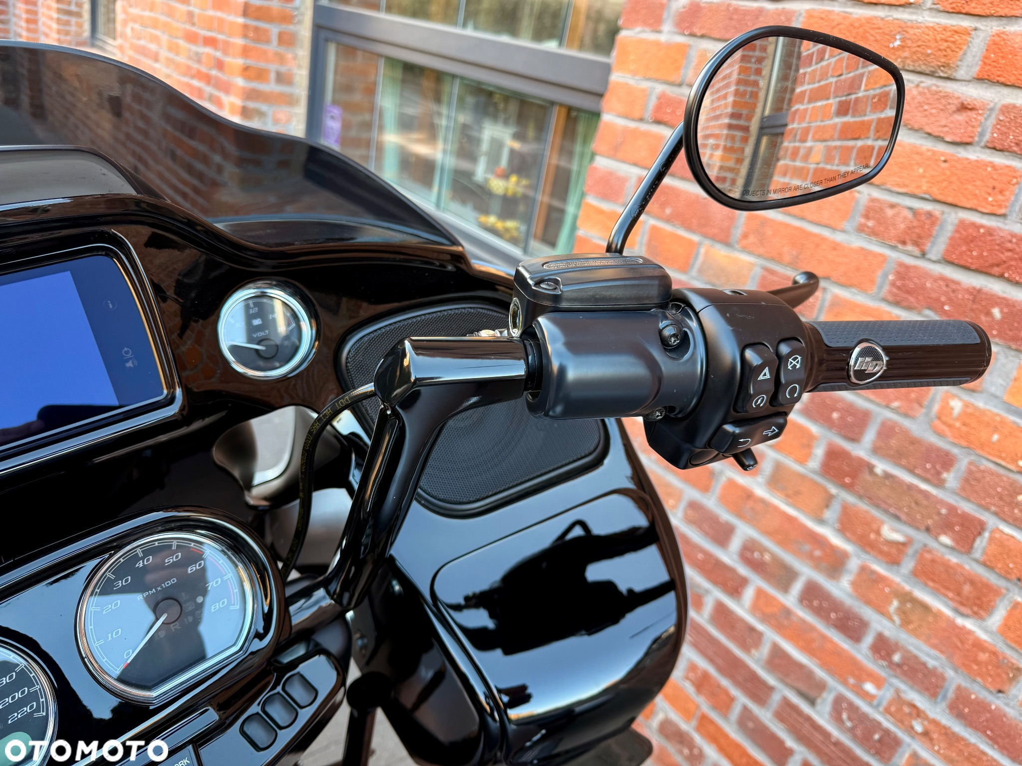 Harley-Davidson Touring Road Glide - 29