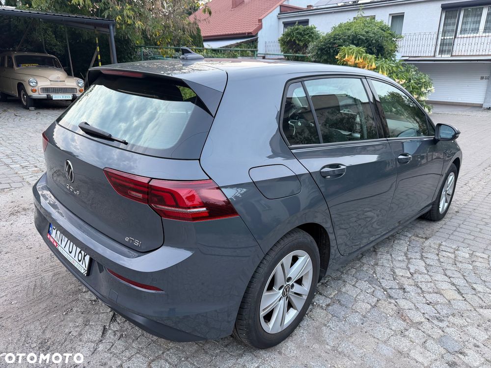 Volkswagen Golf 1.5 eTSI OPF DSG Style - 9