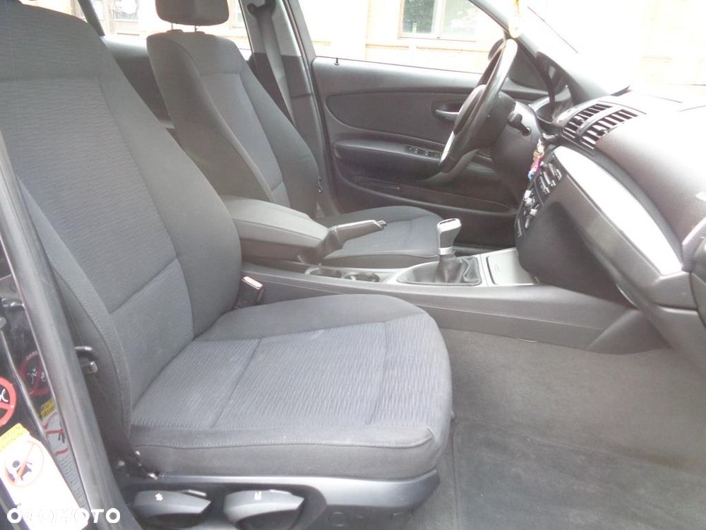BMW Seria 1 - 24