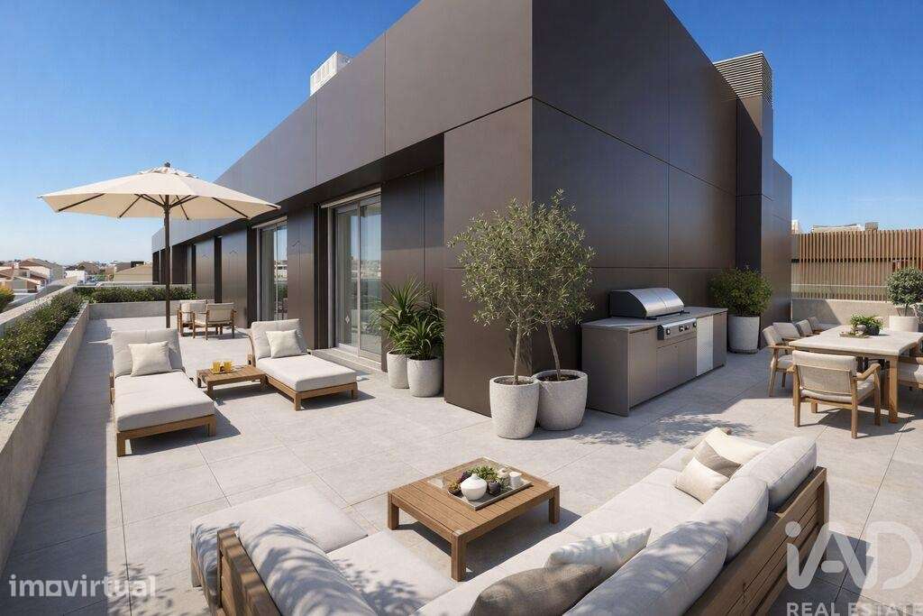 Apartamento T3 em Espinho de 125,00 m2
