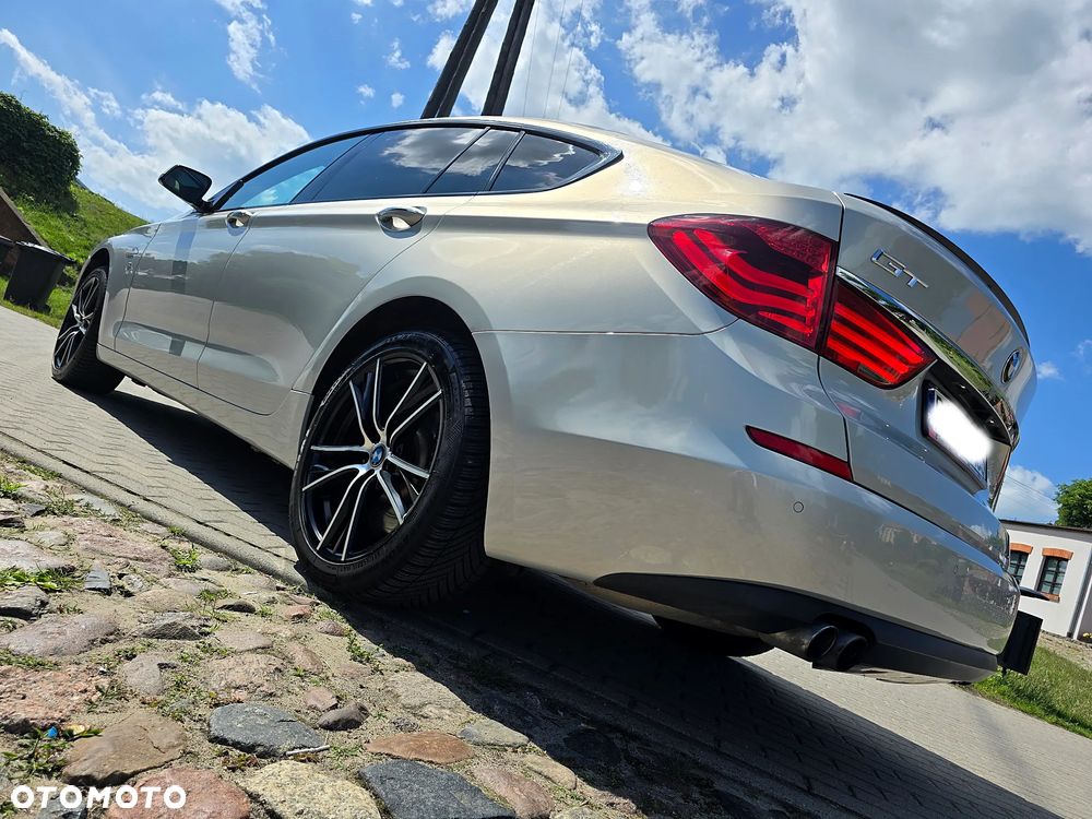 BMW 5GT 530d xDrive - 22