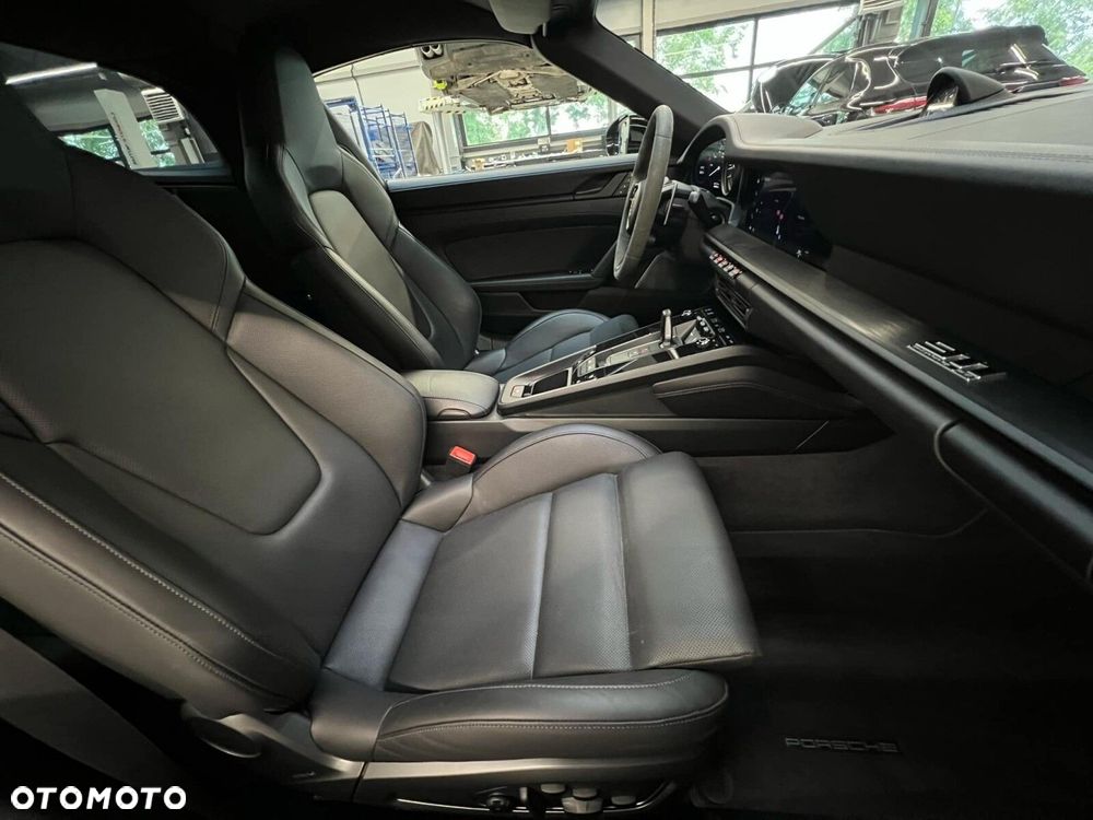 Porsche 911 Edition 50Y Design - 14