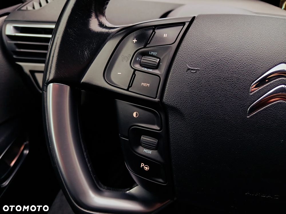Citroën C4 Grand Picasso 2.0 BlueHDi Exclusive - 19