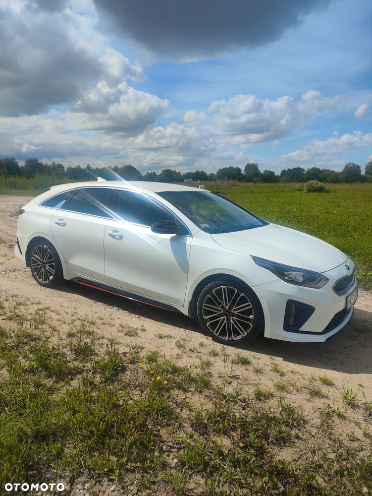 Kia ProCeed - 3