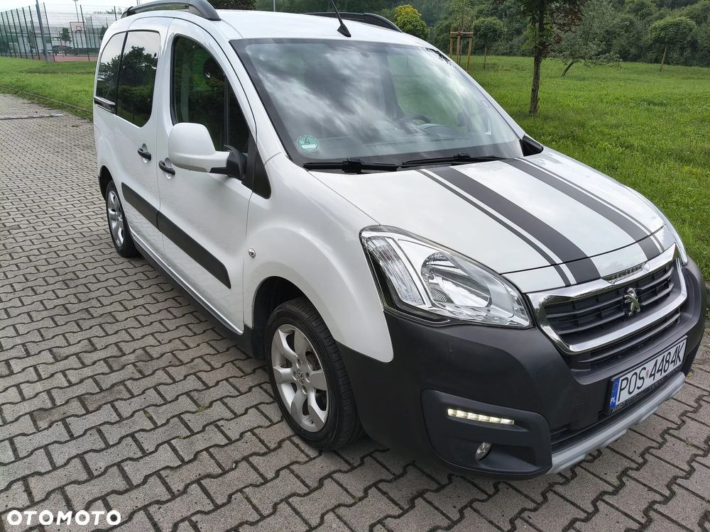 Peugeot Partner 1.6 BlueHDi Outdoor S&S - 2