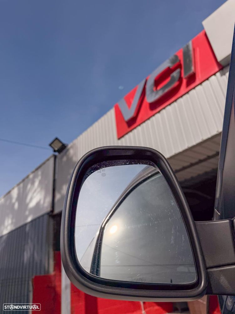 Peugeot Traveller 1.5 BlueHDi L3H1 Allure Long - 20