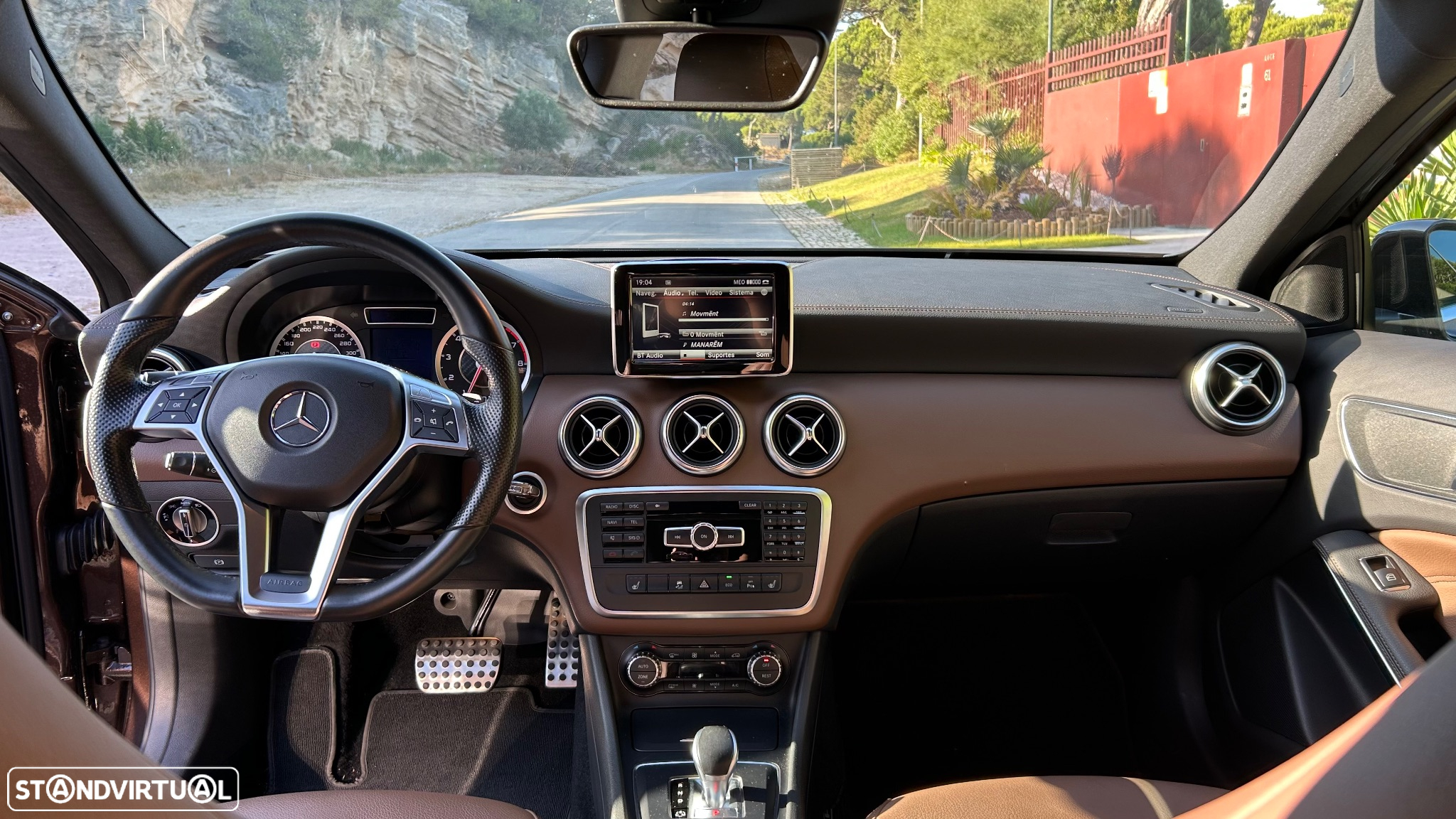Mercedes-Benz A 45 AMG 4Matic Speedshift 7G-DCT - 12