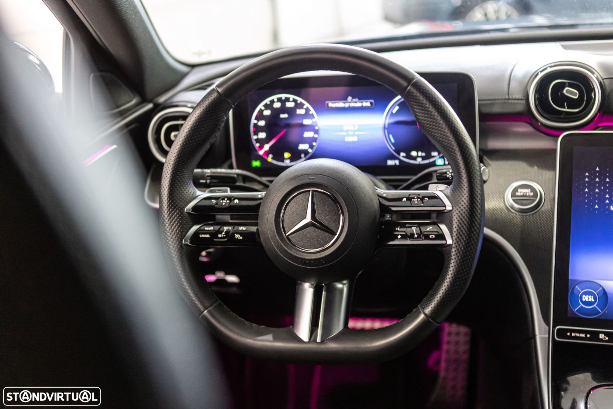 Mercedes-Benz C 300 e AMG Line - 25
