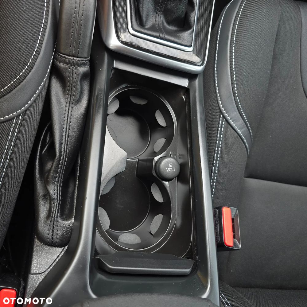 Volvo V40 D2 Drive-E Summum - 33