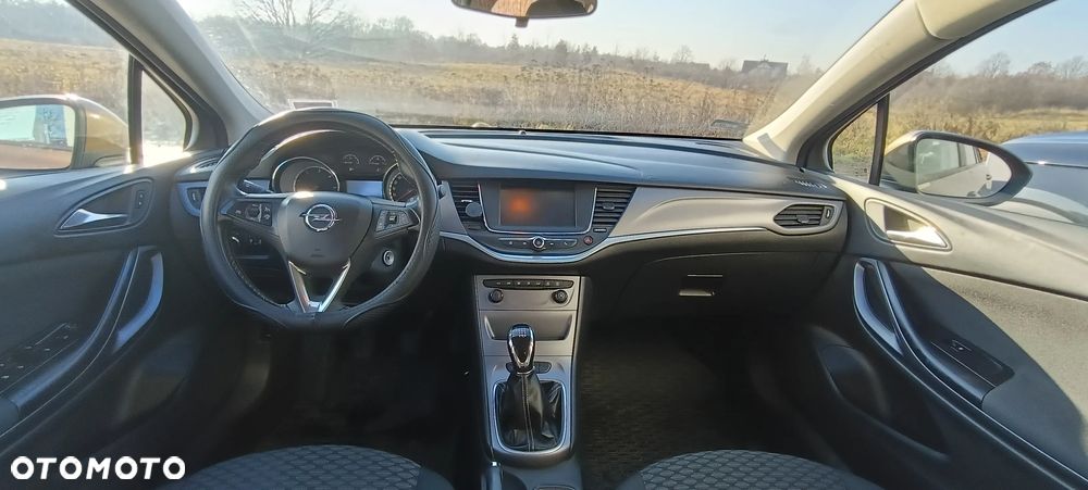 Opel Astra 1.6 CDTI Sport - 9