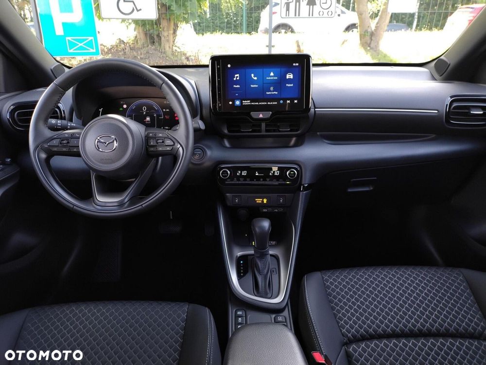 Mazda 2 - 11