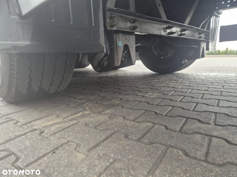 Schmitz Cargobull - 3