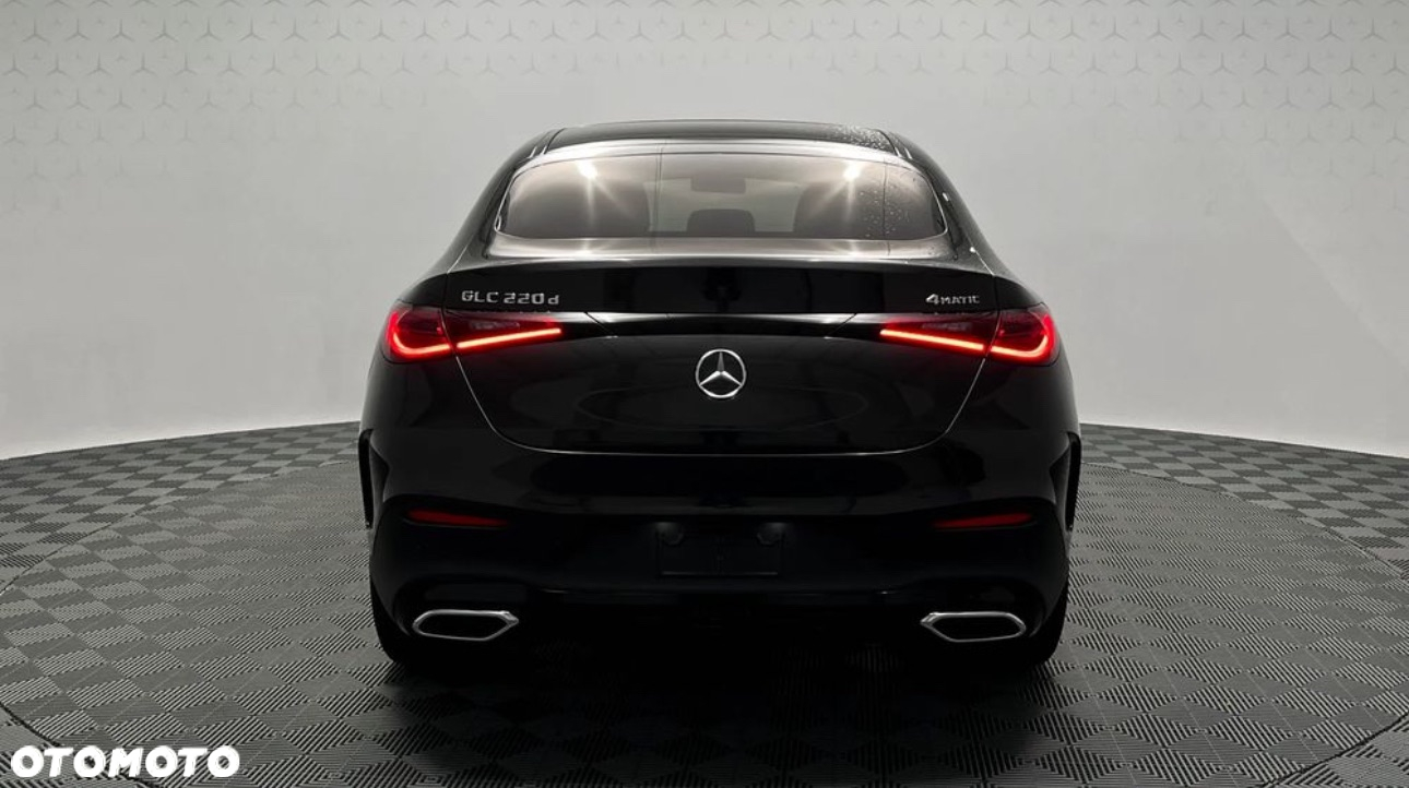 Mercedes-Benz GLC - 3