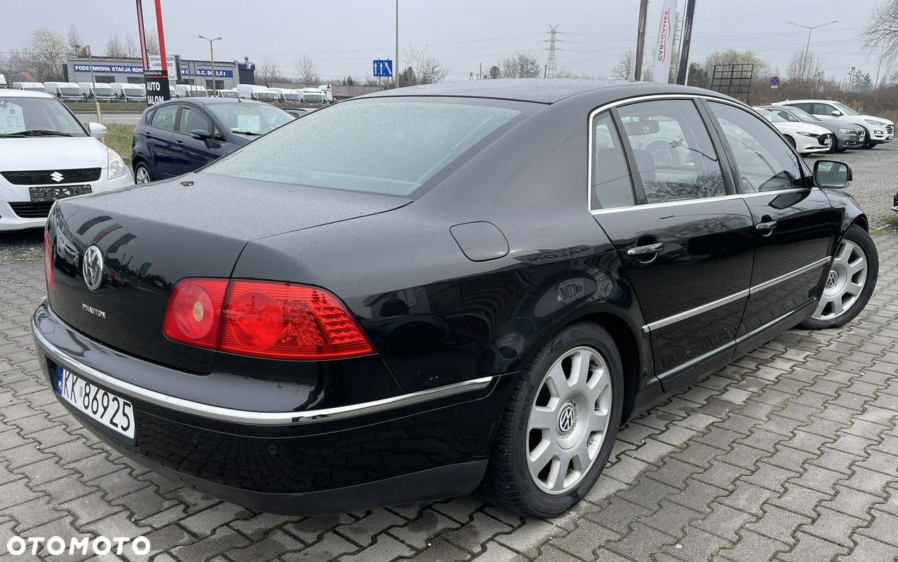 Volkswagen Phaeton - 3