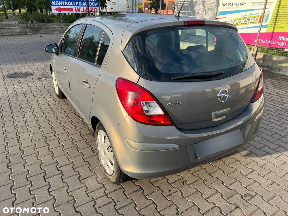 Opel Corsa 1.2 16V Enjoy - 2