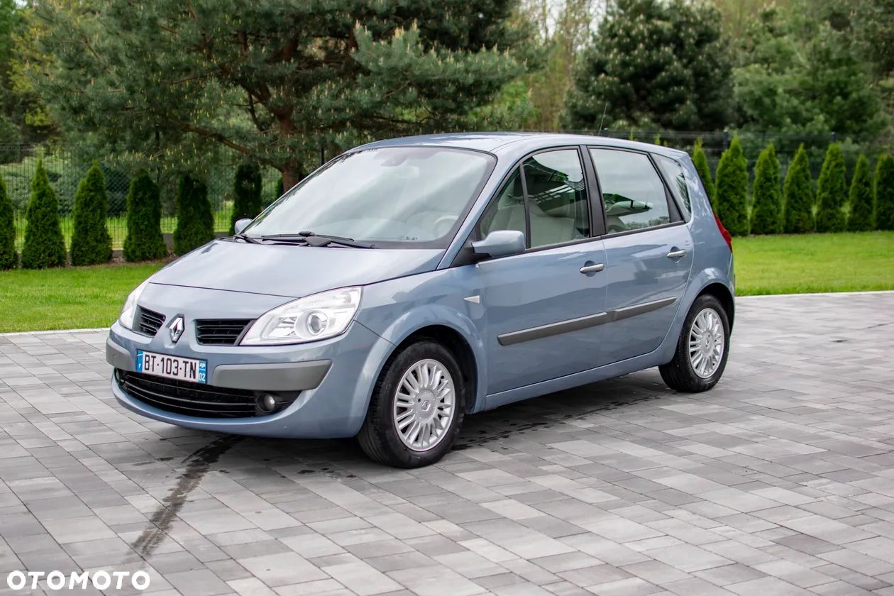 Renault Scenic - 1