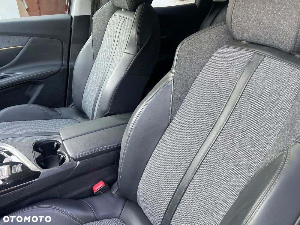 Peugeot 3008 BlueHDi 120 EAT6 Stop & Start Business Line - 12
