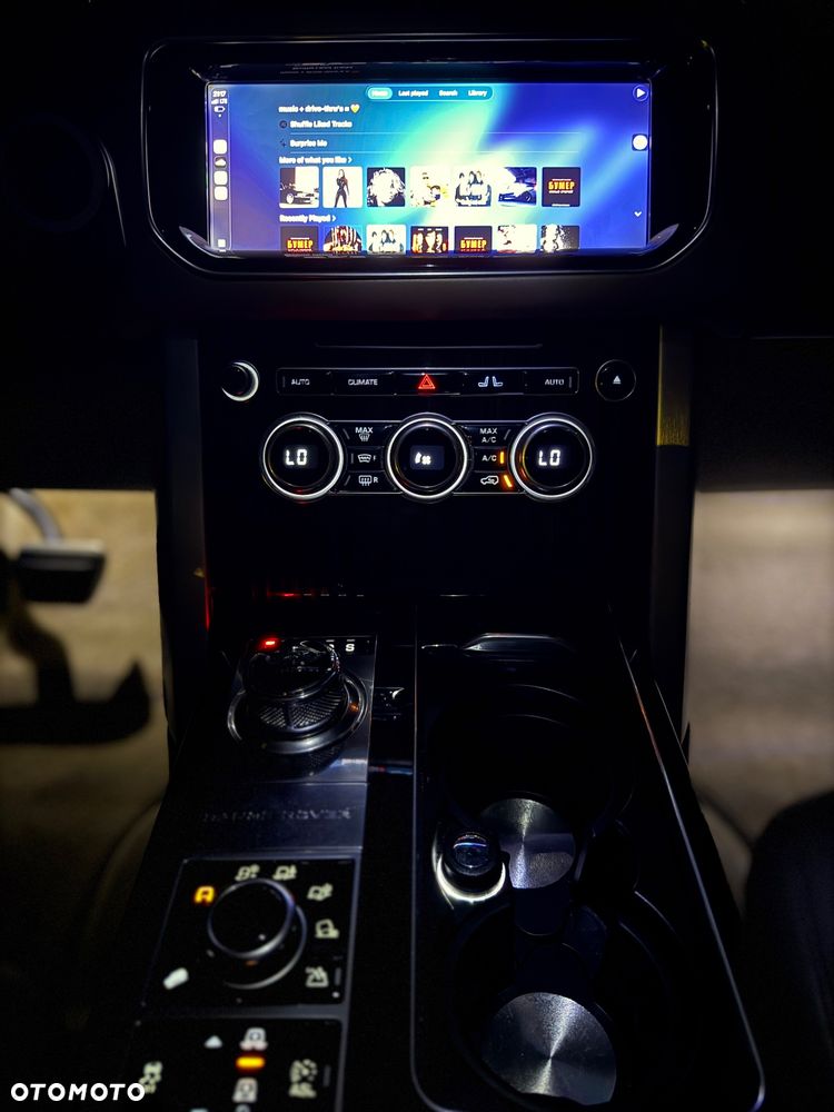 Land Rover Range Rover 4.4SD V8 Vogue - 23